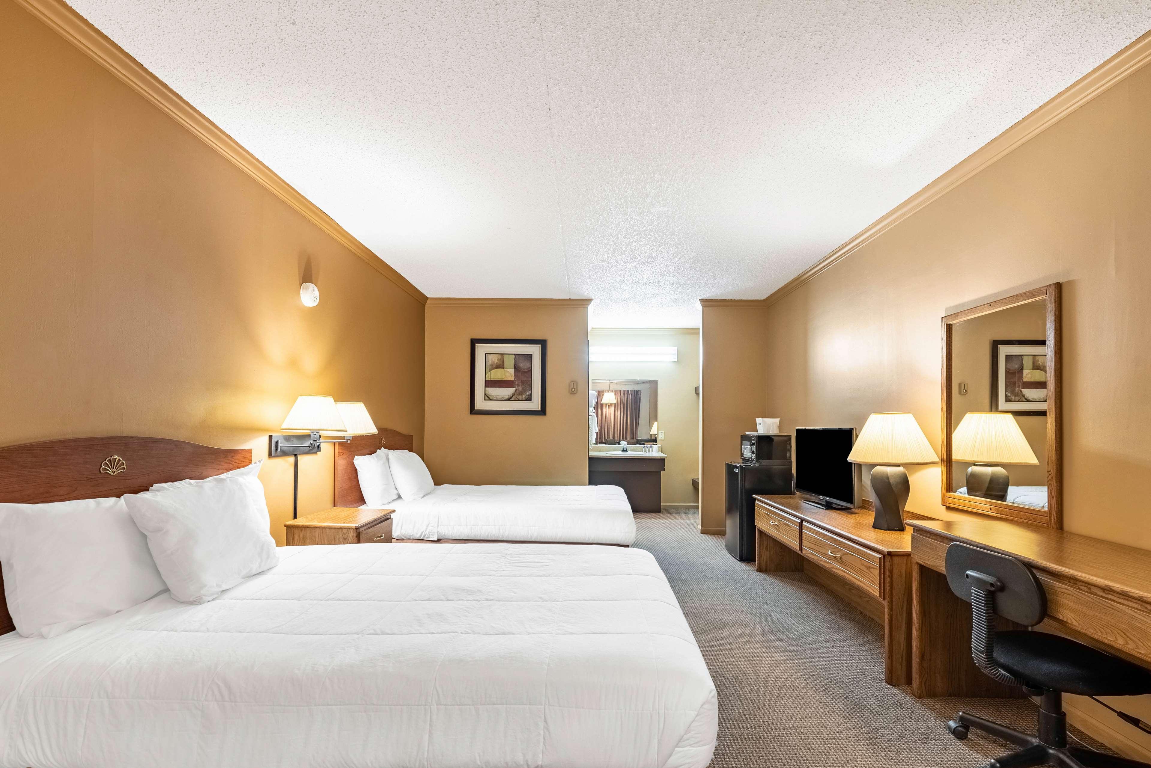 Americas Best Value Inn St. Marys Eksteriør bilde