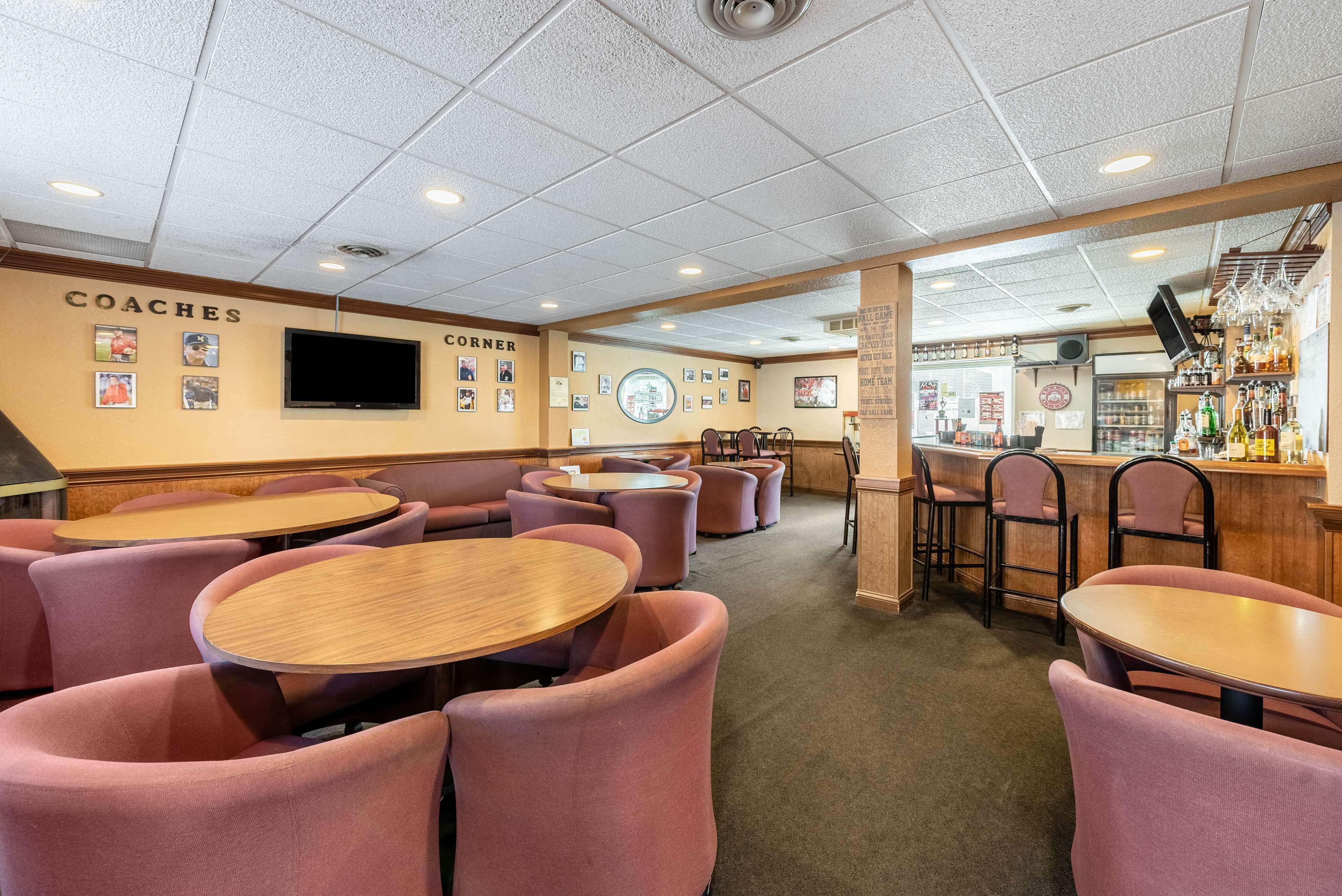 Americas Best Value Inn St. Marys Eksteriør bilde
